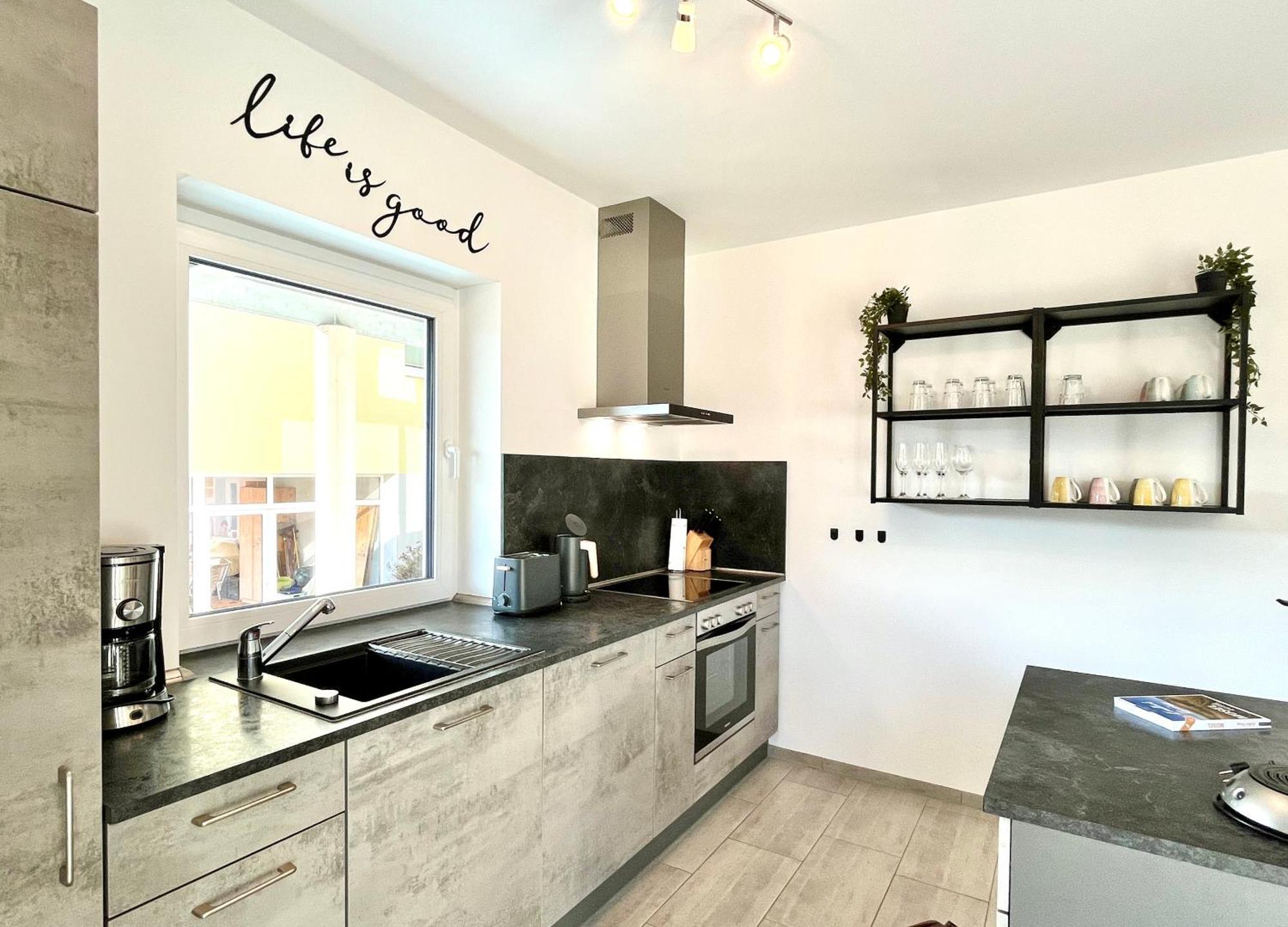 Ferienwohnung Moseltraum, 1-6 Pers, Mit 3 Schlafzimmer Und Panoramabalkon Müden Buitenkant foto